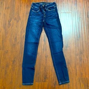 American Eagle Skinny Jeans - 0